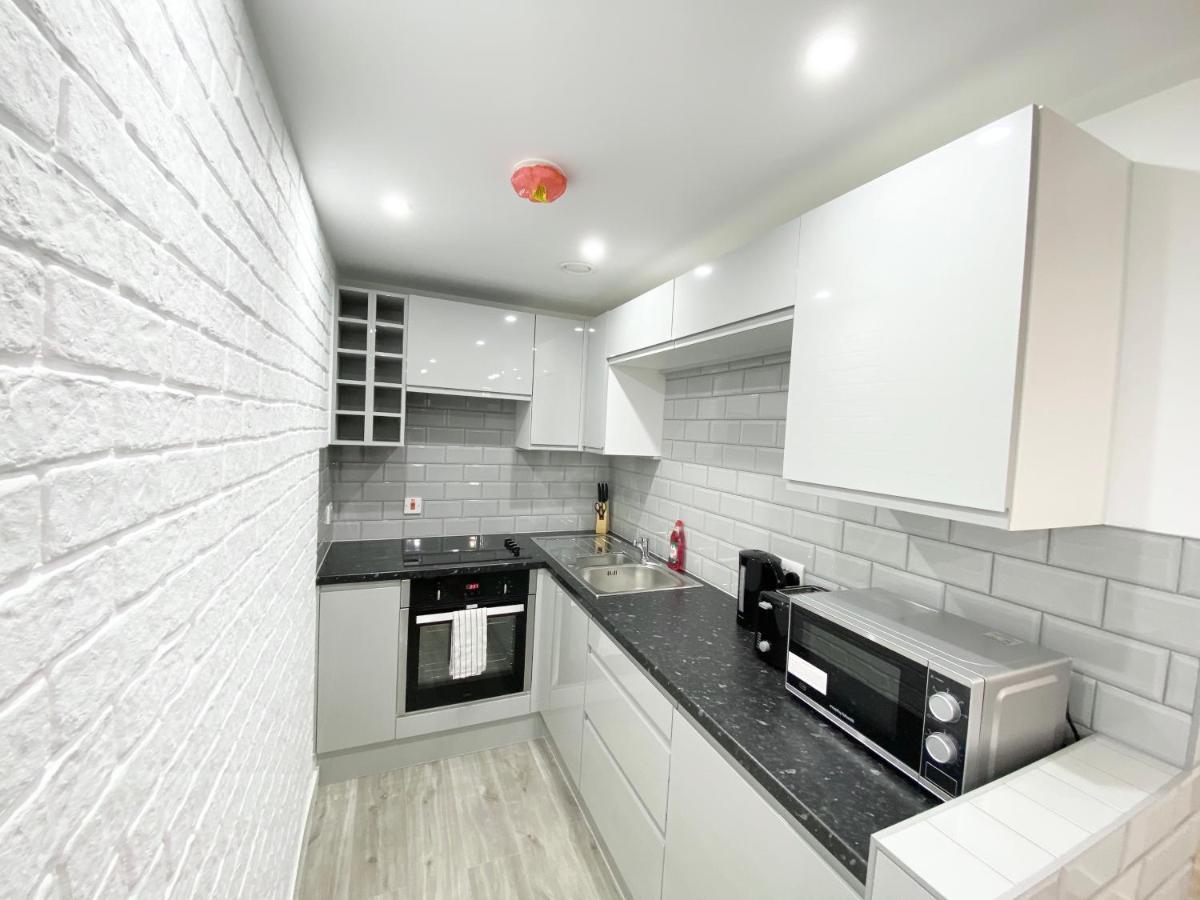 The Works - Private One Bedroom Apartment 맨체스터 외부 사진