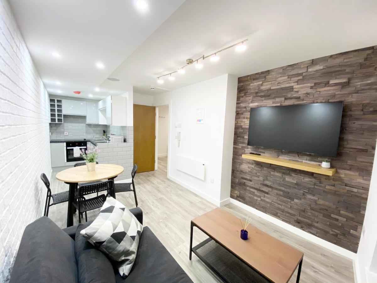 The Works - Private One Bedroom Apartment 맨체스터 외부 사진
